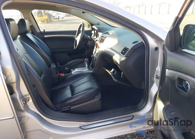 1G8ZV57798F120035: 44147733