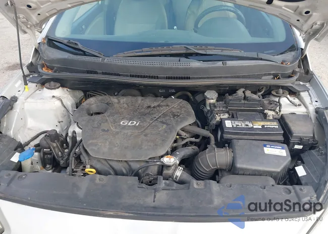 KMHCT4AE5GU106853: 44147735