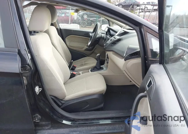 3FADP4EJ6FM132701: 44147742