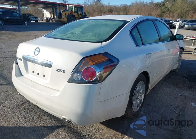 1N4AL2AP3CC190257: 44147753