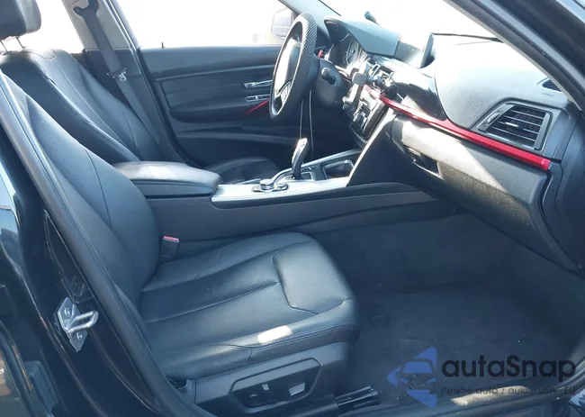 WBA3B3C52DF532415: 44147812