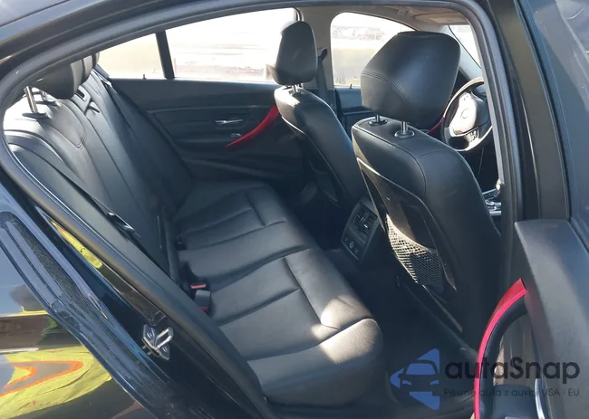 WBA3B3C52DF532415: 44147812