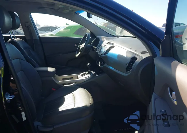 KNDPCCAC9G7851019: 44147823