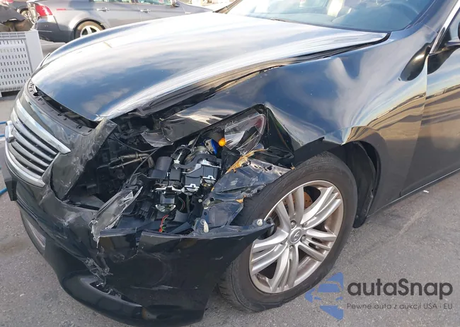 JN1CV6AP2CM623603: 44147901