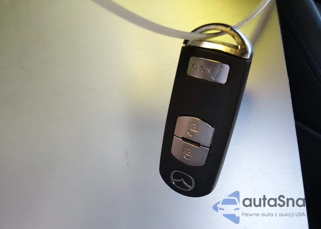 JM1DKFC71K0404449: 44147953