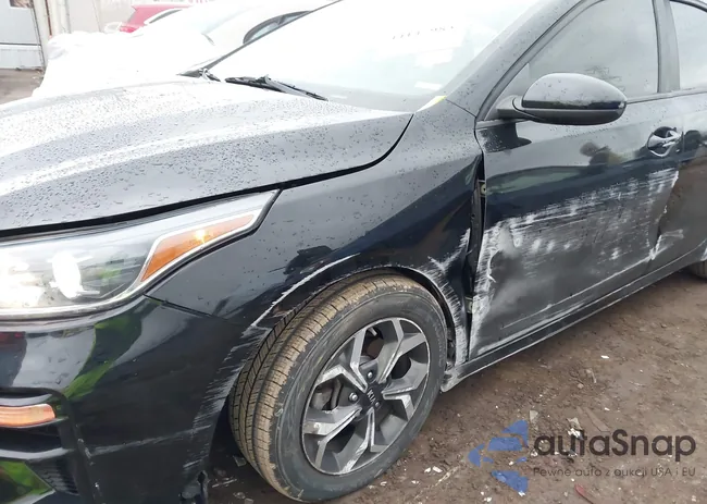 3KPF24AD0LE214429: 44147983