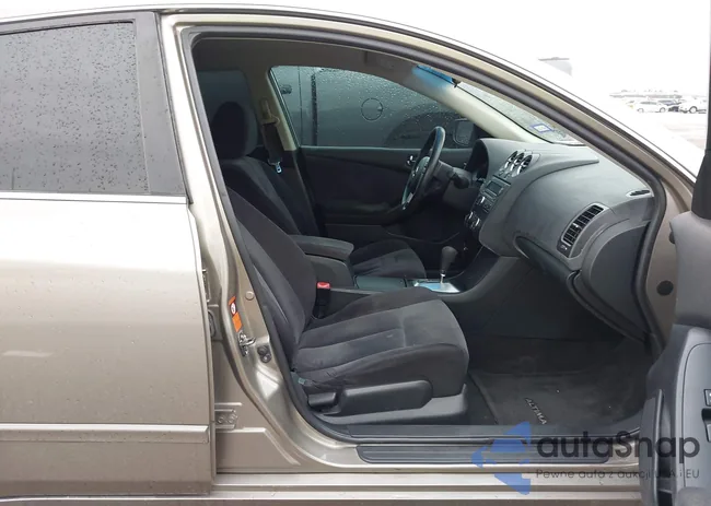 1N4AL21E58C226777: 44148005