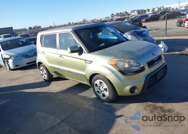 KNDJT2A58D7596067: 44148014