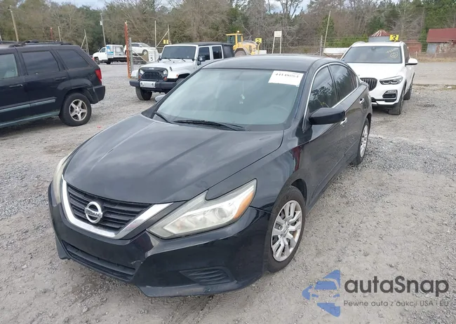 1N4AL3AP2HC259484: 44148064