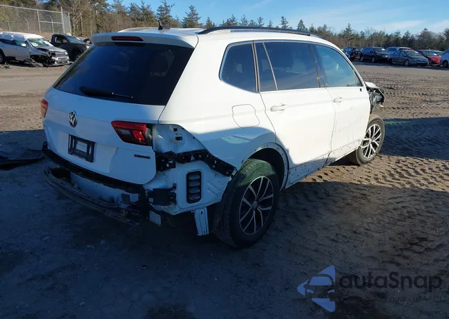 3VV2B7AX9MM076781: 44147104