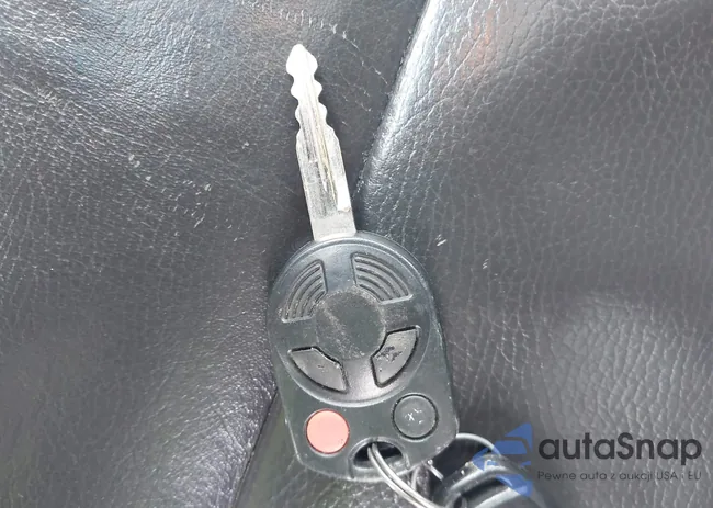 3FAHP0JA2CR209370: 44147134