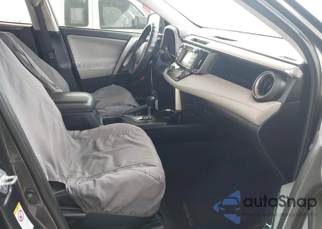 JTMWFREV9HJ104557: 44147140