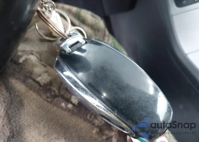 WVGRF7BPXHD003710: 44147145