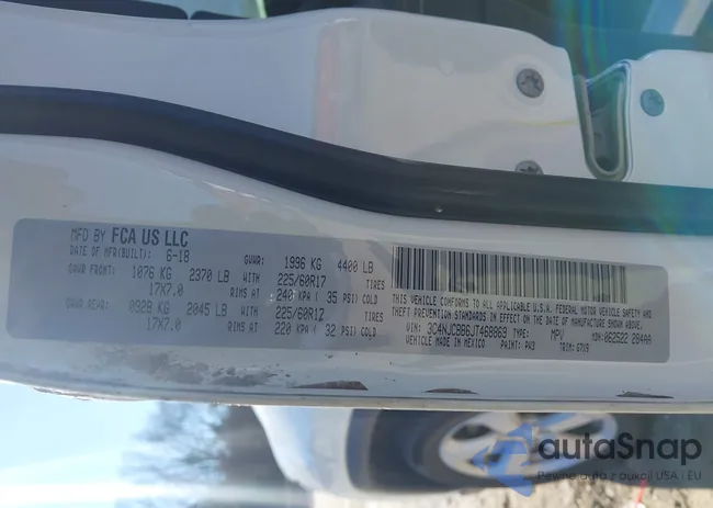 3C4NJCBB6JT468869: 44147149