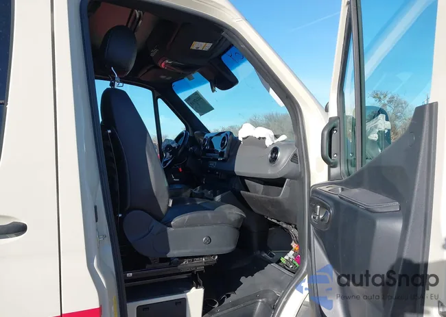 W1W4EBVY9MT069274: 44147169