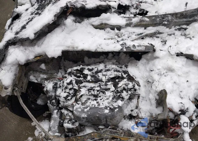 3C4NJDBB3KT836030: 44147209