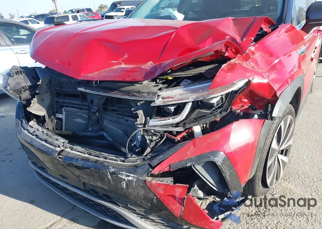 3VV9P6B21RM038918: 44147267