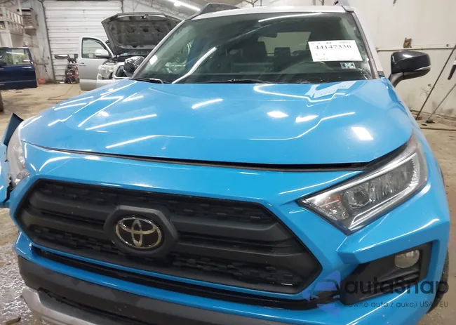 2T3J1RFV1KW048016: 44147330