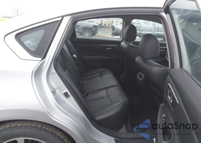 1N4AL3AP9HC146941: 44147362