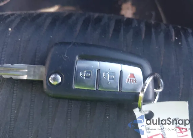 KNMAT2MT5HP561258: 44147373