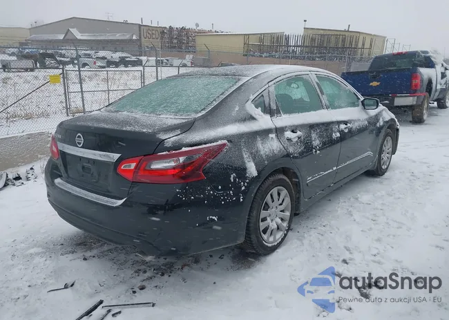 1N4AL3AP3HC248865: 44147380