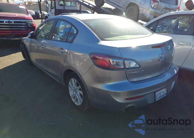 JM1BL1V71D1801712: 44148473