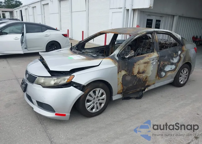 KNAFU4A22C5585013: 44148635