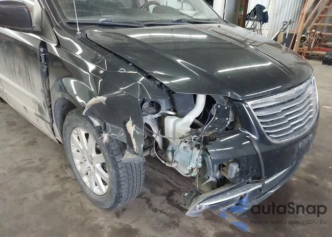 2C4RC1BG3CR255492: 44148650