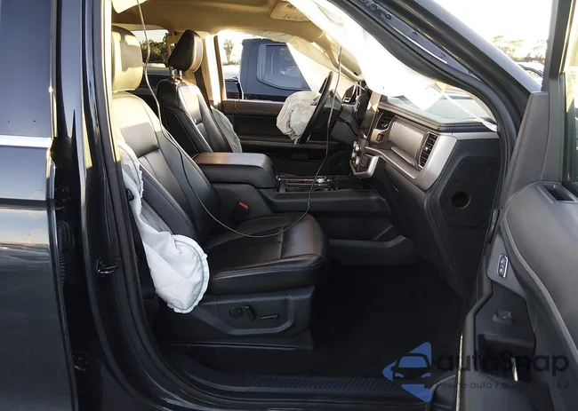 1FMJU1HT7NEA36920: 44148669