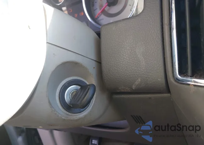 2FMDK3KC2ABB62762: 44148671