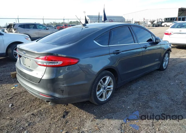 3FA6P0LU4JR270683: 44148674