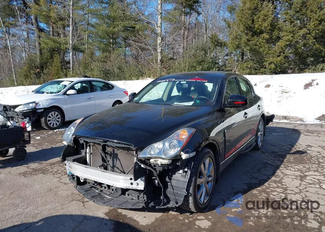 JN1BJ0HR0FM773645: 44148739