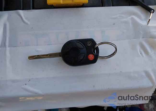 1FADP3F20EL431652: 44148785