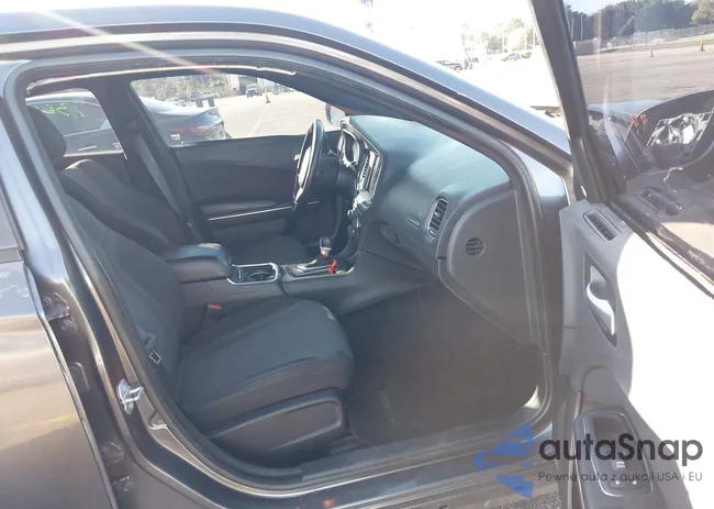 2C3CDXHG7HH525015: 44148793