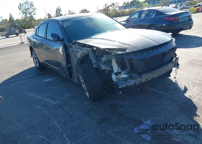 2C3CDXHG7HH525015: 44148793