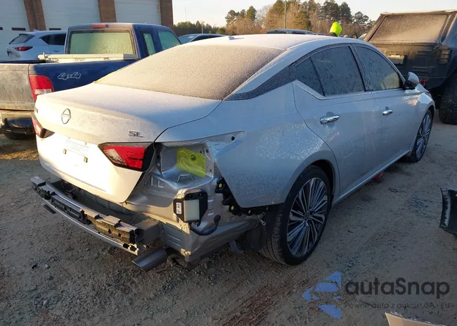 1N4BL4EV0RN354294: 44148838