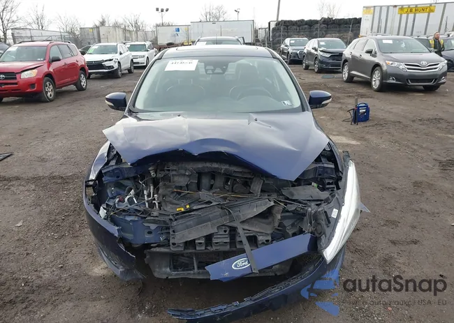 1FADP3J20GL229386: 44148840