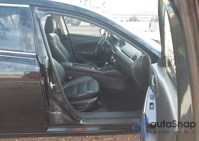 JM1GL1W59H1136440: 44148843