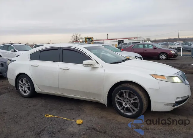 19UUA8F25BA006042: 44148955