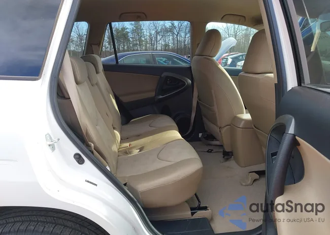 JTMBF4DV3AD021424: 44148956