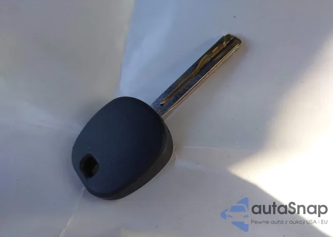 4T1B11HKXKU262262: 44148079