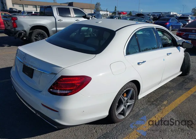 WDDZF8DB6LA752452: 44148135