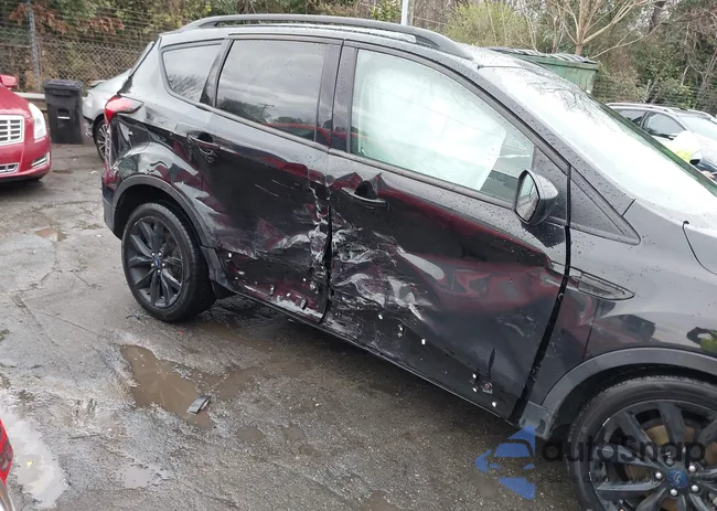 1FMCU0GD0KUB61787: 44148154