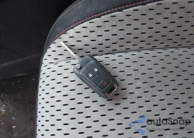 2GKALMEK7D6143087: 44148183