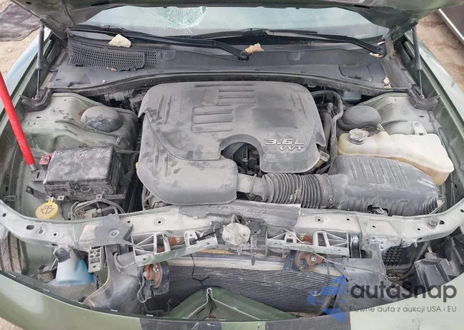 2C3CDXBG9KH522696: 44148448