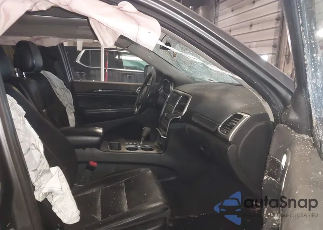 1C4RJFAG2DC561016: 44148457