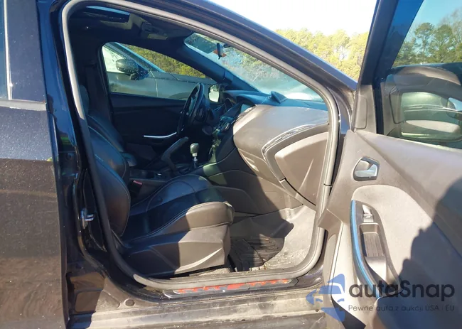 1FADP3L94DL359452: 44148458