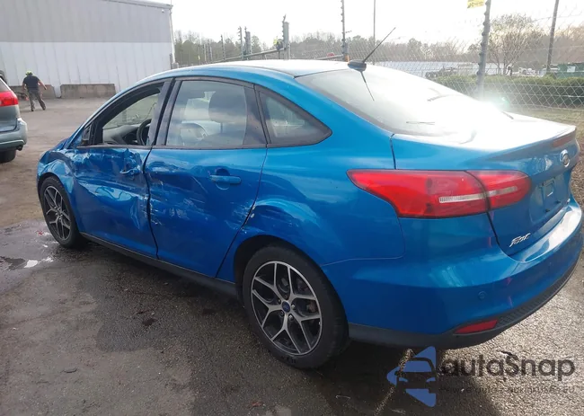 1FADP3H27HL243874: 44149502