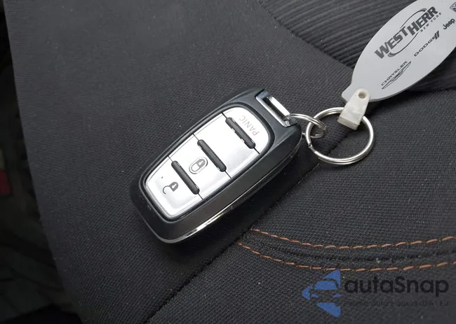 2C4RC1CG5HR529393: 44149515