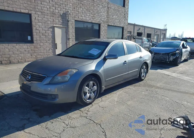 1N4AL21EX8N436831: 44149555